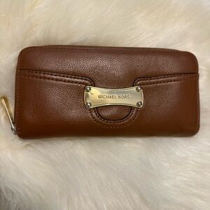 AUTHENTIC Michael Kors Brown Leather Wallet